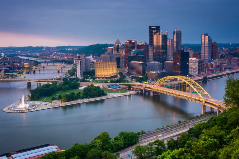 Pittsburgh PA Fountain And River
